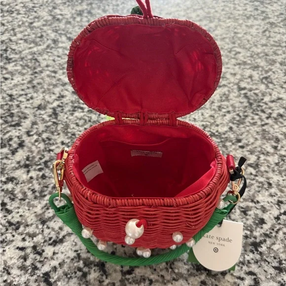 Ready to ship! BNWT Kate Spade Red Strawberry Bag - Picture 2 of 10